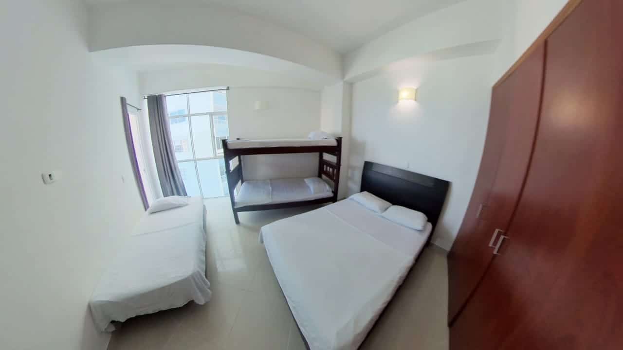 Apartamento en venta en El Laguito, Cartagena · foto 8 de 13