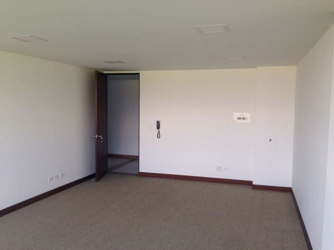 Oficina en venta en Canavita, Tocancipá, 32 m² · foto 8 de 10