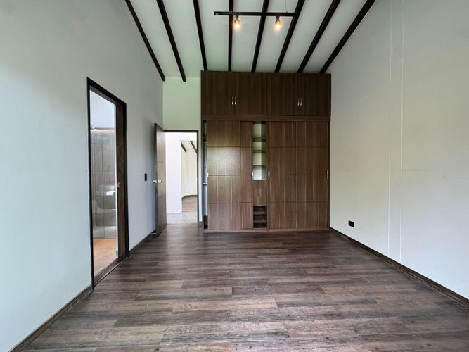 Casa de 5 alcobas en venta en Pantanillo, Envigado, 272 m² · foto 14 de 24