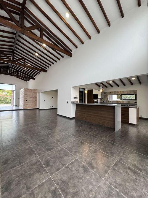 Casa de 5 alcobas en venta en Pantanillo, Envigado, 272 m² · foto 21 de 24