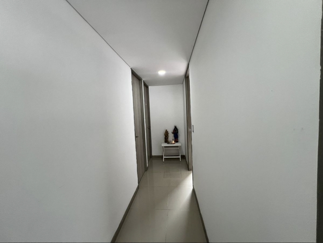 Apartamento en venta en Rodeo Alto, Medellín · foto 5 de 6