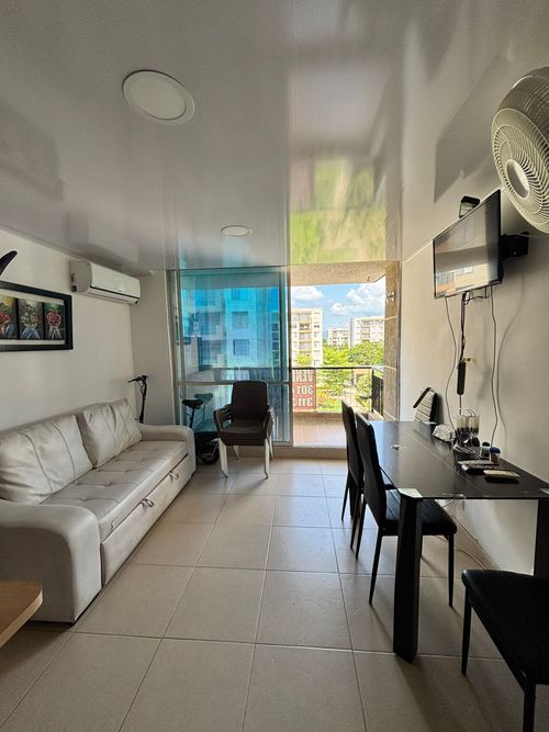 Apartamento de 2 alcobas en venta en Las Palmas, Ricaurte, 56 m² · foto 3 de 21
