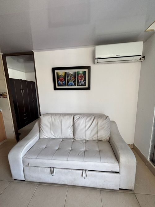Apartamento de 2 alcobas en venta en Las Palmas, Ricaurte, 56 m² · foto 6 de 21