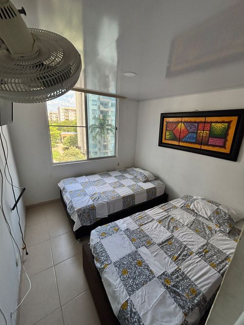 Apartamento de 2 alcobas en venta en Las Palmas, Ricaurte, 56 m² · foto 12 de 21