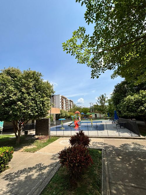 Apartamento de 2 alcobas en venta en Las Palmas, Ricaurte, 56 m² · foto 15 de 21