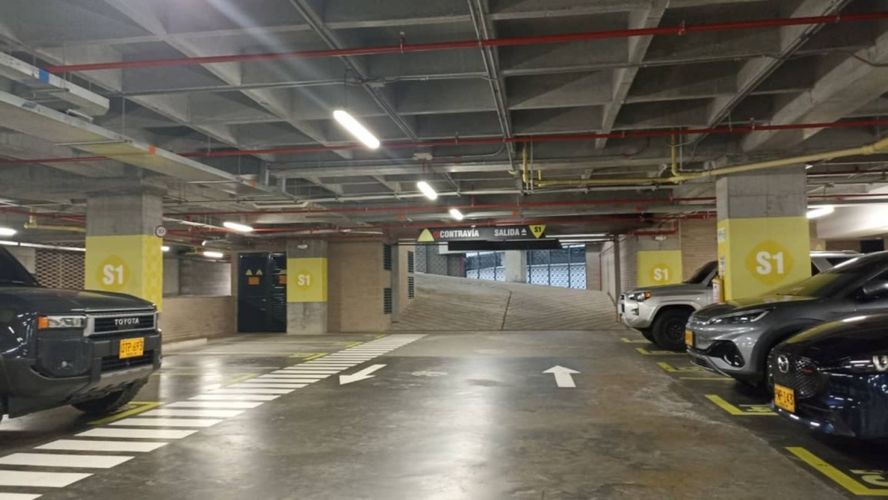 Local en venta en El Poblado, Envigado · foto 4 de 4