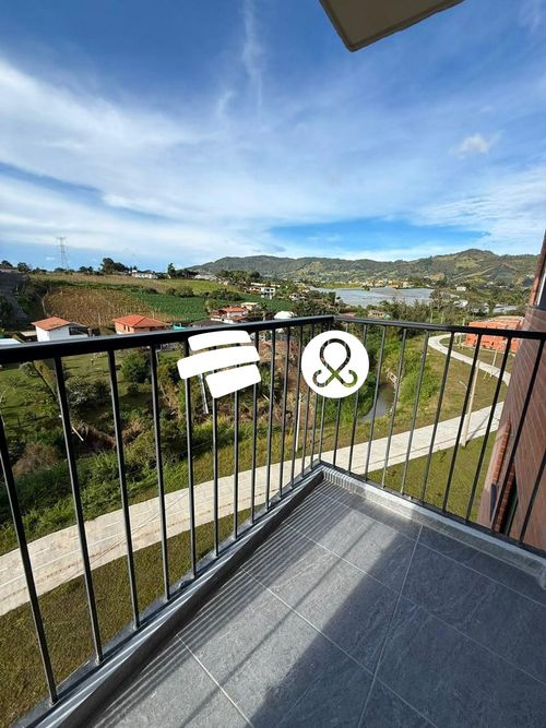 Apartamento de 3 alcobas en venta en El Carmen De Viboral, El Carmen de Viboral · foto 7 de 10