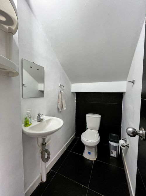 Casa de 5 alcobas en venta en La Buitrera, Cali, 360 m² · foto 13 de 24