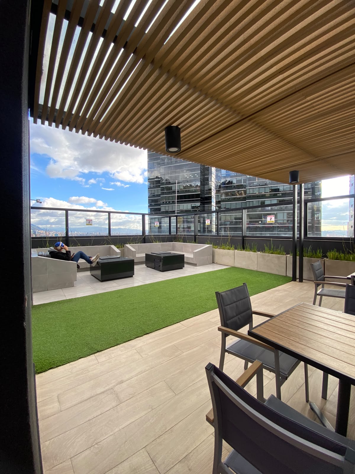 Apartamento en Arriendo en Bosque de pinos, Bogotá