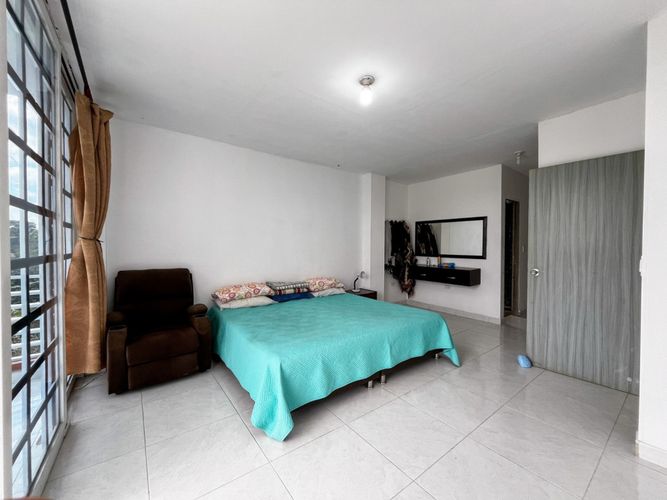 Casa de 5 alcobas en venta en La Buitrera, Cali, 360 m² · foto 14 de 24