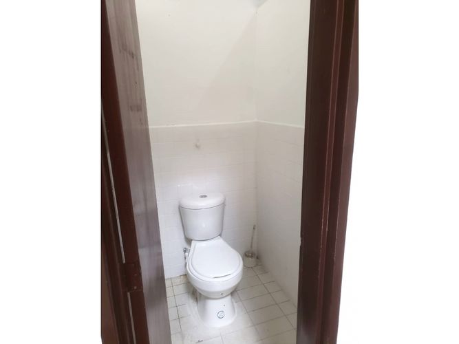 Bodega en arriendo en San Fernando, Medellín, 280 m² · foto 9 de 10
