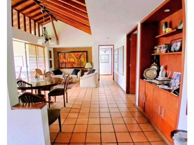 Casa de 4 alcobas en venta en El Caimo, Armenia, 250 m² · foto 5 de 24
