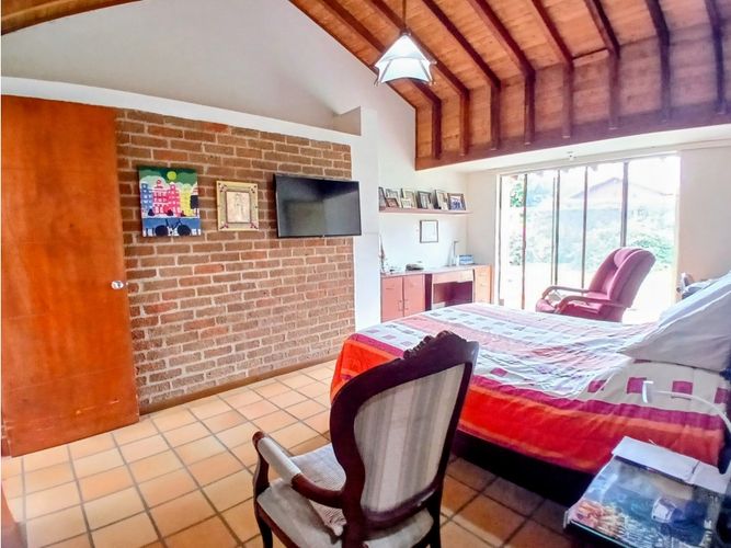 Casa de 4 alcobas en venta en El Caimo, Armenia, 250 m² · foto 11 de 24