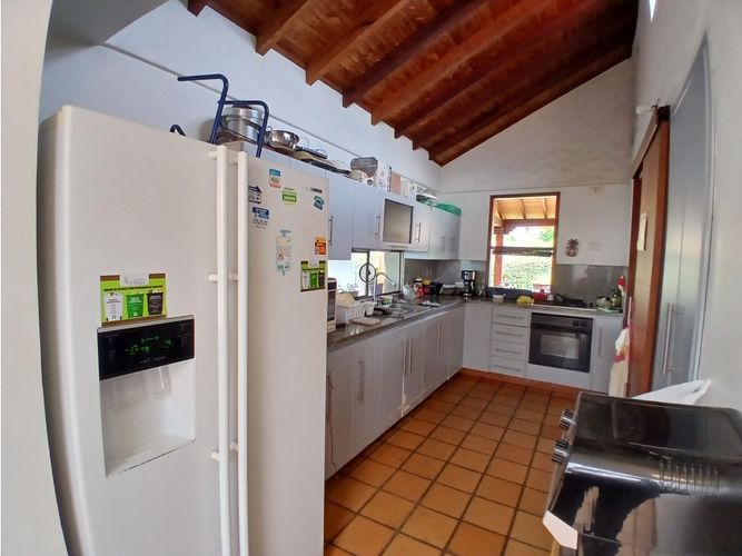 Casa de 4 alcobas en venta en El Caimo, Armenia, 250 m² · foto 19 de 24