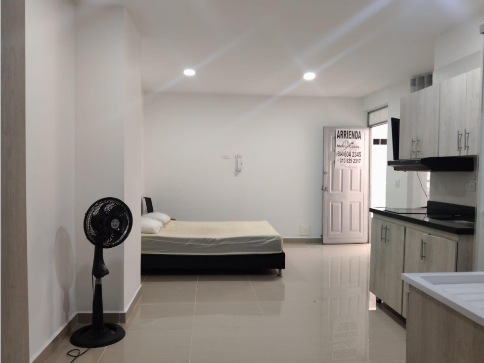 1BR Apartment in Calasanz (30 m²) - 3