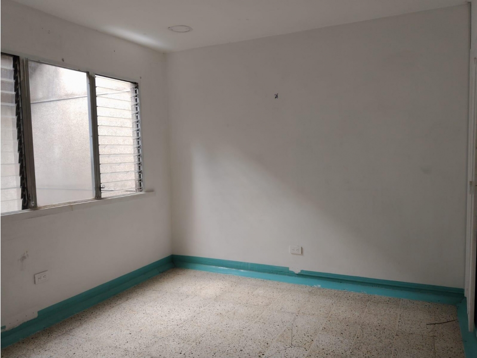 Casa en arriendo en Villa Nueva, Medellín · foto 5 de 13