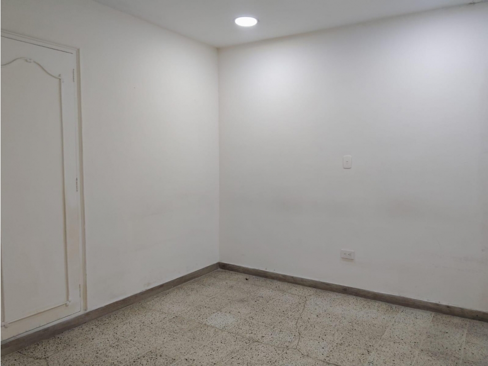 Casa en arriendo en Villa Nueva, Medellín · foto 7 de 13