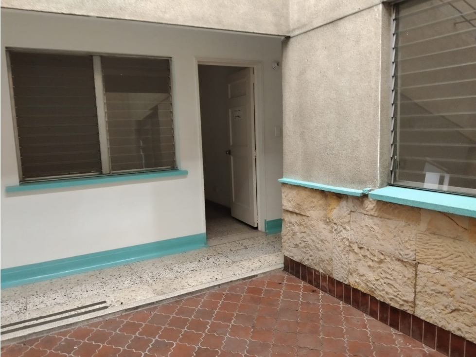 Casa en arriendo en Villa Nueva, Medellín · foto 9 de 13