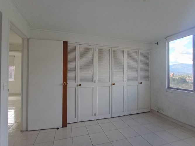 Apartamento de 3 alcobas en venta en Laureles, Medellín, 120 m² · foto 12 de 19