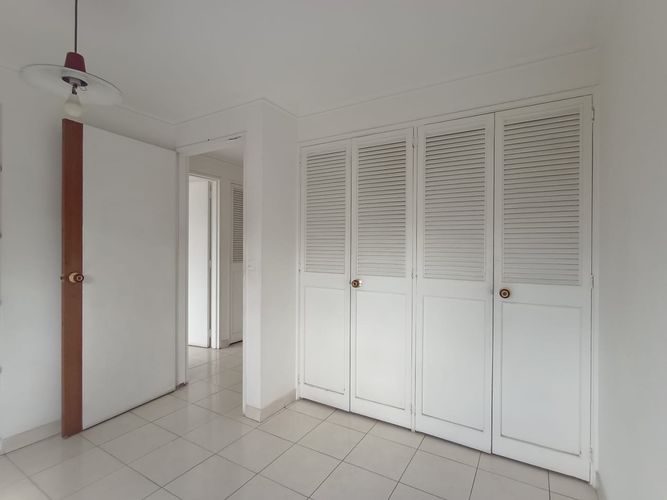 Apartamento de 3 alcobas en venta en Laureles, Medellín, 120 m² · foto 15 de 19