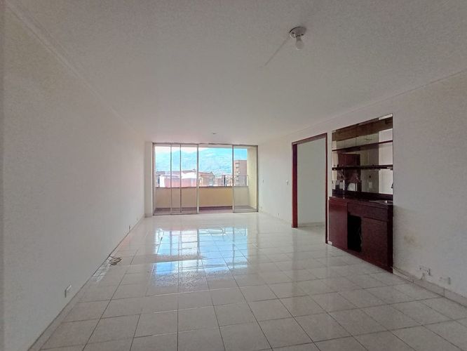Apartamento de 3 alcobas en venta en Laureles, Medellín, 120 m² · foto 1 de 19