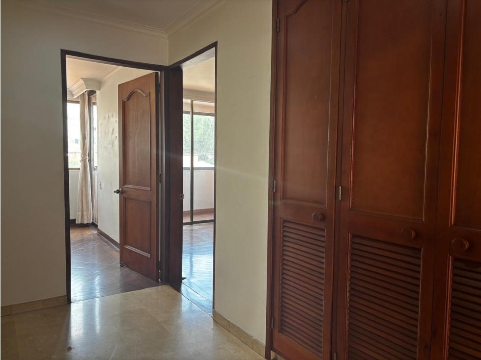 Apartamento en arriendo en Laureles, Medellín · foto 5 de 20