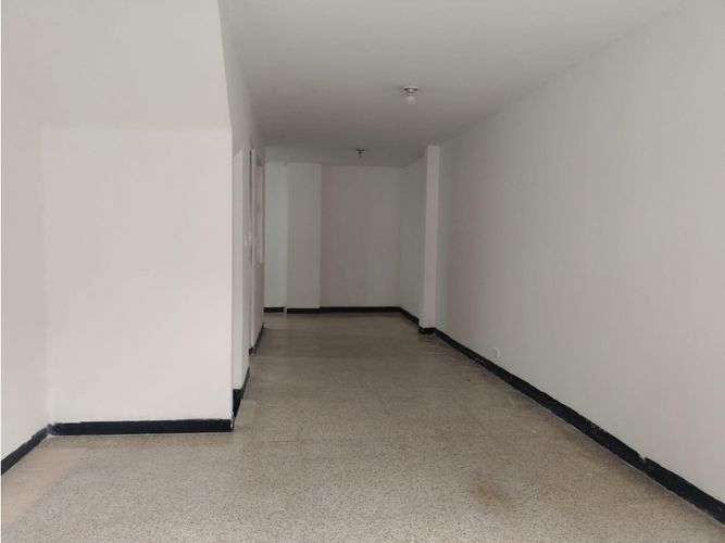 Local en arriendo en Boston, Medellín, 43 m² · foto 3 de 6