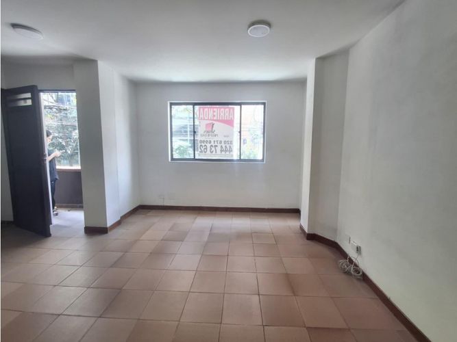 Oficina en arriendo en Aves Maria, Sabaneta, 70 m² · foto 2 de 10