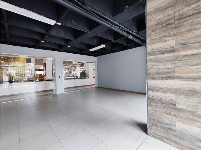 Local en arriendo en El Poblado, Medellín, 70 m² · foto 3 de 5