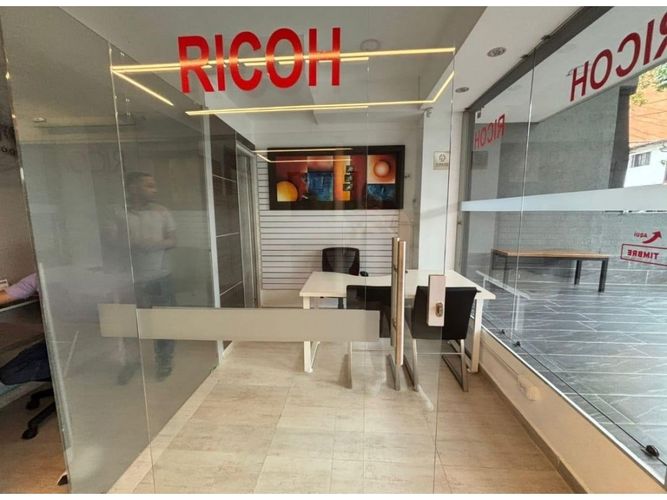 Oficina en arriendo en Laureles, Medellín, 6 m² · foto 3 de 4