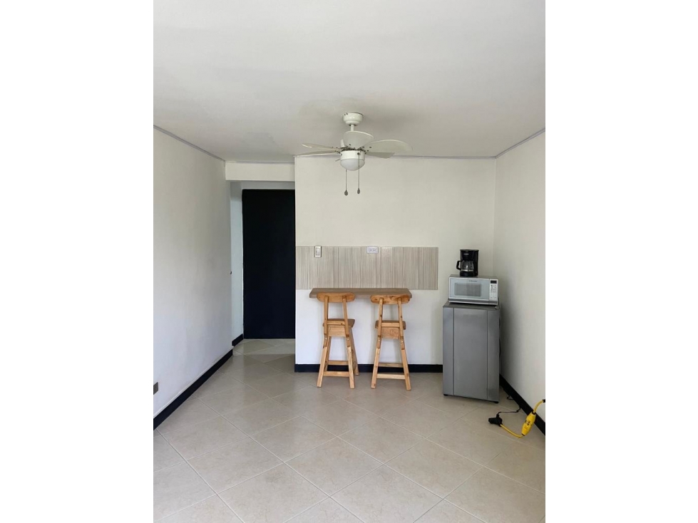 Apartamento en venta en Boston, Medellín · foto 4 de 24