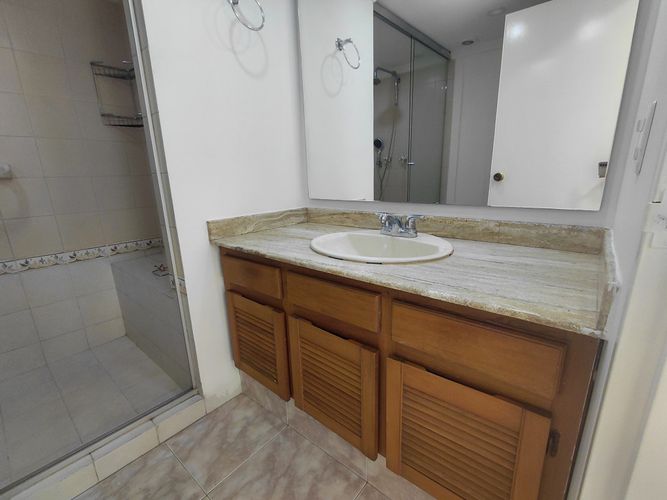 Apartamento de 2 alcobas en arriendo en Los Naranjos, Medellín, 72 m² · foto 17 de 24