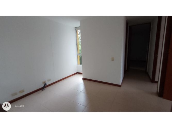 Apartamento de 3 alcobas en venta en El Poblado, Medellín, 79 m² · foto 5 de 15
