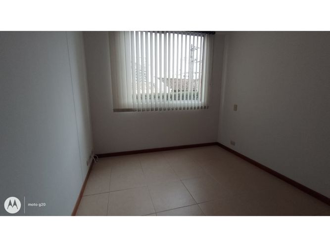 Apartamento de 3 alcobas en venta en El Poblado, Medellín, 79 m² · foto 7 de 15