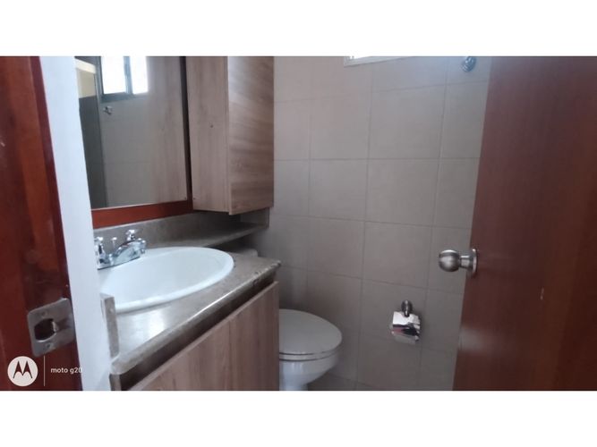 Apartamento de 3 alcobas en venta en El Poblado, Medellín, 79 m² · foto 14 de 15