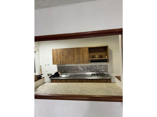 Apartamento de 3 alcobas en venta en Centro, Rionegro, 85 m² · foto 5 de 17