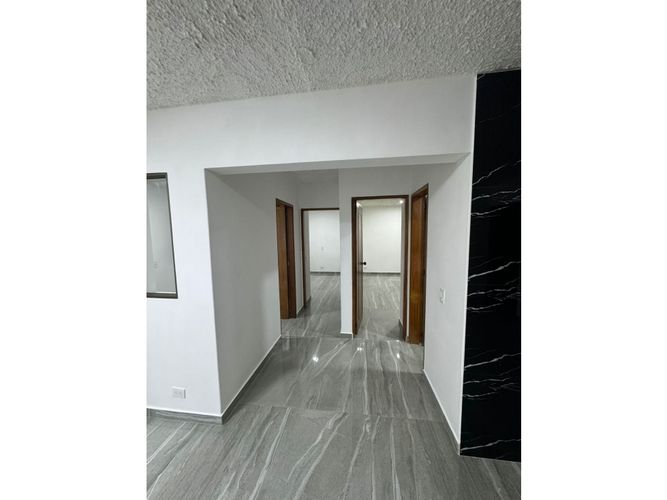 Apartamento de 3 alcobas en venta en Centro, Rionegro, 85 m² · foto 6 de 17
