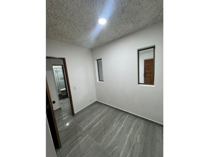 Apartamento de 3 alcobas en venta en Centro, Rionegro, 85 m² · foto 13 de 17