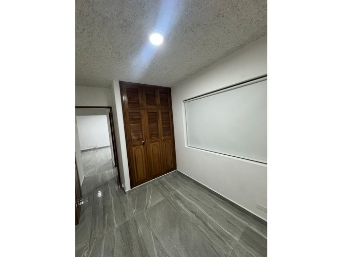 Apartamento de 3 alcobas en venta en Centro, Rionegro, 85 m² · foto 15 de 17