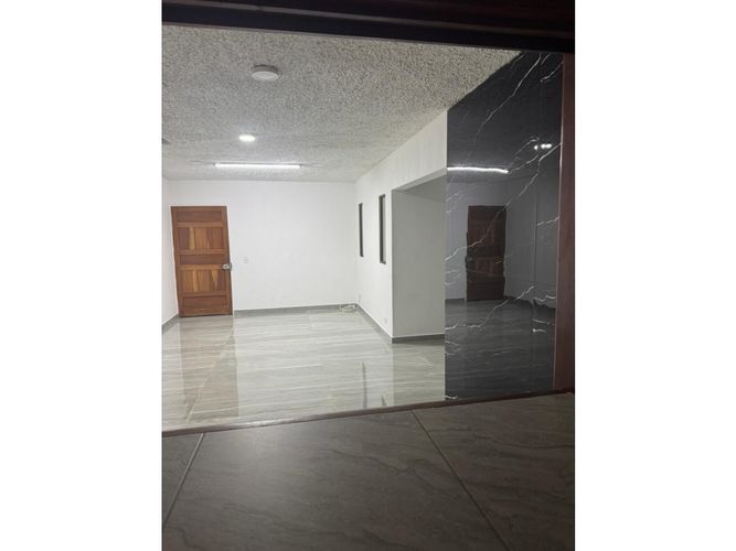 Apartamento de 3 alcobas en venta en Centro, Rionegro, 85 m² · foto 17 de 17