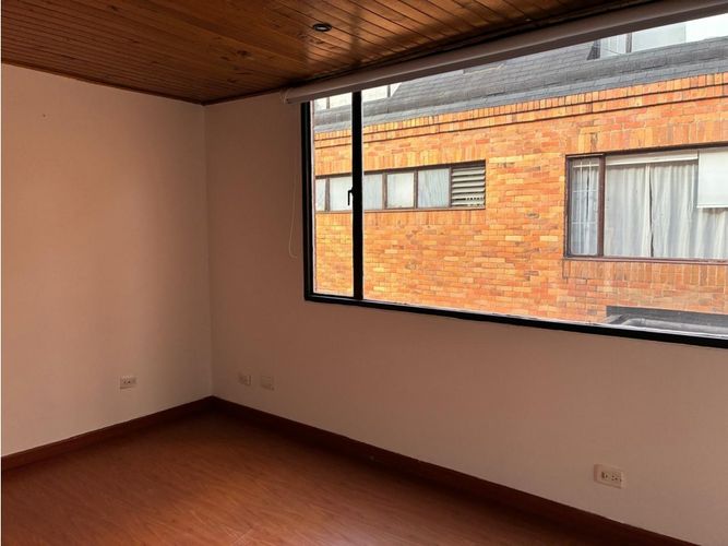 Casa de 3 alcobas en venta en Chicó Navarra, Bogotá, 180 m² · foto 9 de 20