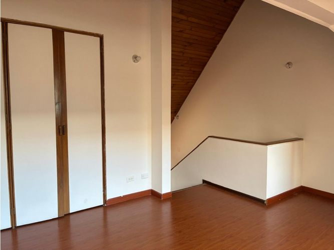 Casa de 3 alcobas en venta en Chicó Navarra, Bogotá, 180 m² · foto 14 de 20