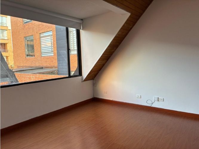 Casa de 3 alcobas en venta en Chicó Navarra, Bogotá, 180 m² · foto 18 de 20