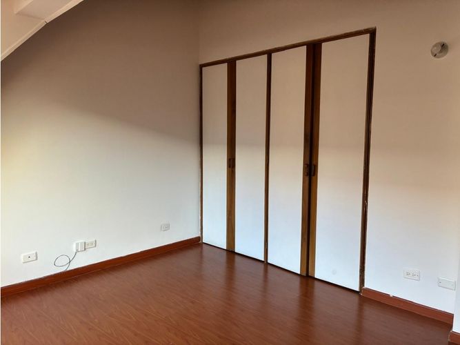 Casa de 3 alcobas en venta en Chicó Navarra, Bogotá, 180 m² · foto 19 de 20