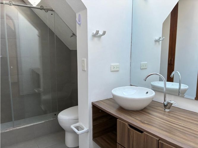 Casa de 3 alcobas en venta en Chicó Navarra, Bogotá, 180 m² · foto 20 de 20