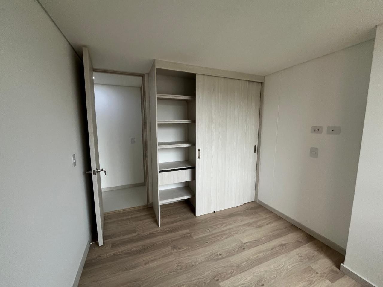 Apartamento en venta en Suramérica, Medellín · foto 9 de 13