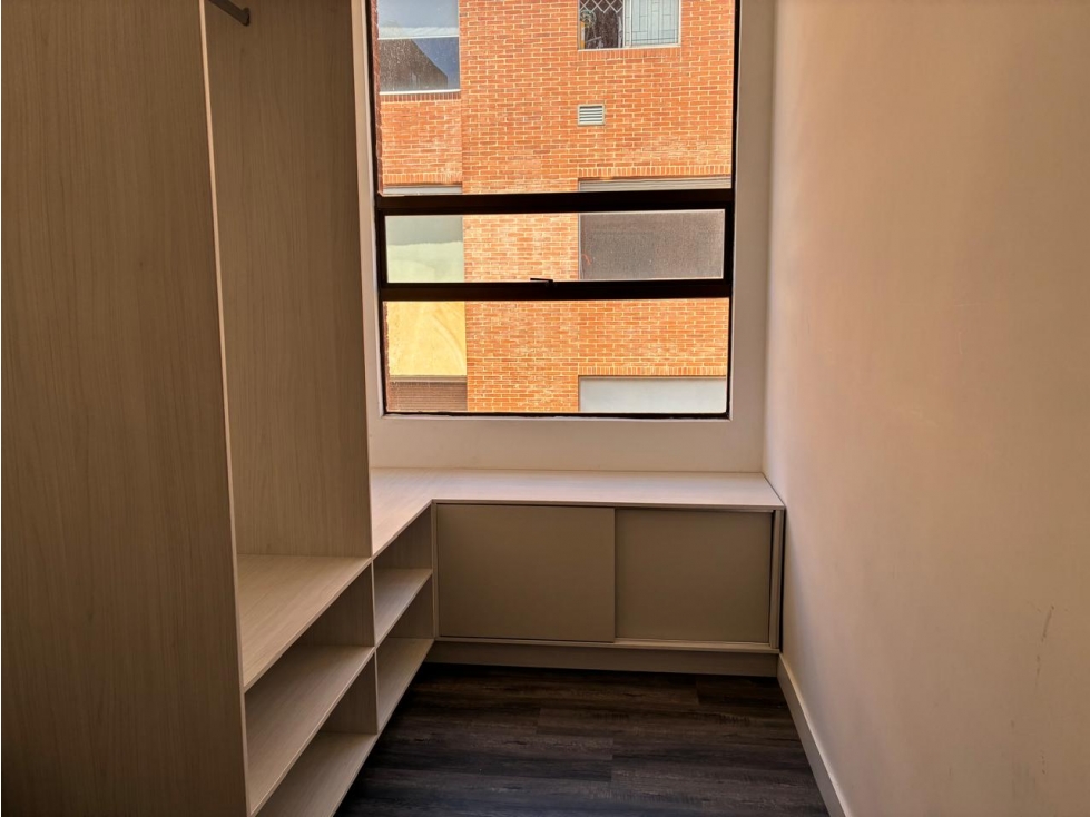 Apartamento en arriendo en La Carolina, Bogotá · foto 12 de 24
