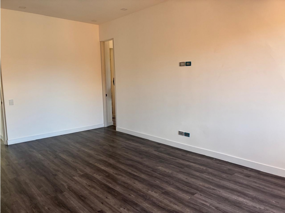 Apartamento en arriendo en La Carolina, Bogotá · foto 16 de 24
