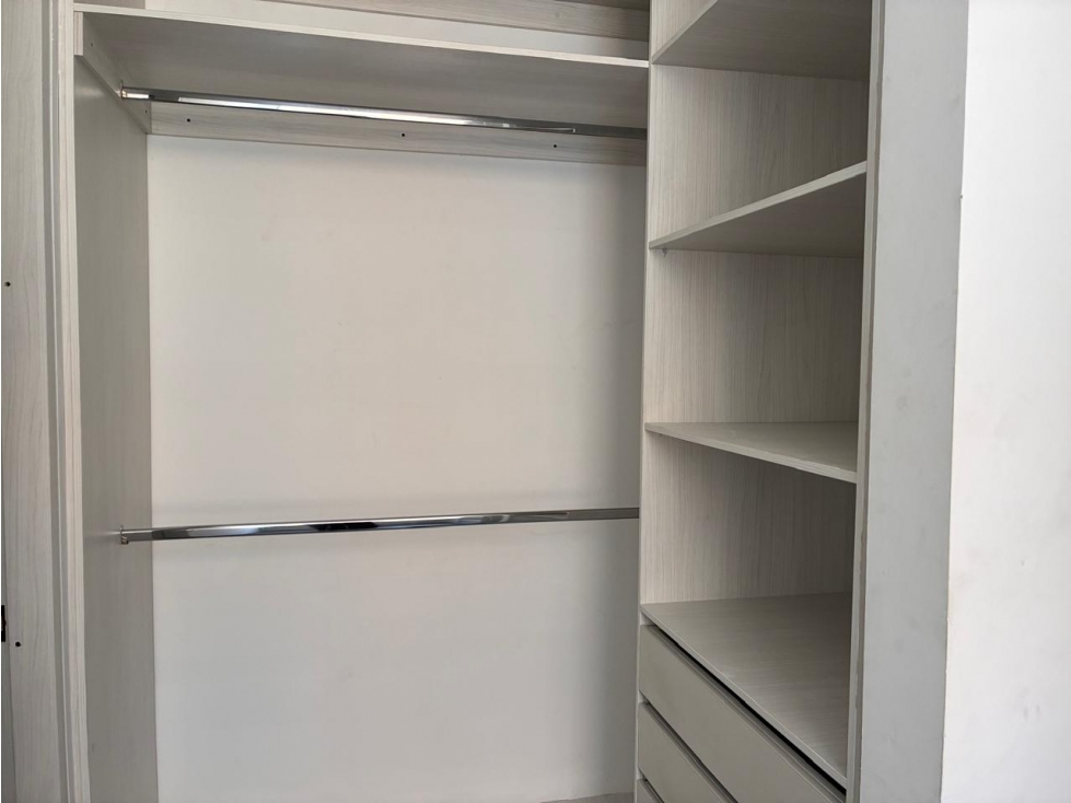 Apartamento en arriendo en La Carolina, Bogotá · foto 21 de 24