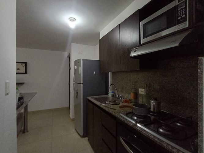 Apartamento de 3 alcobas en venta en Laureles, Medellín, 80 m² · foto 5 de 18